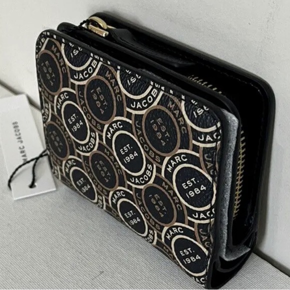 Marc Jacobs Logo Compact Wallet Black Multi